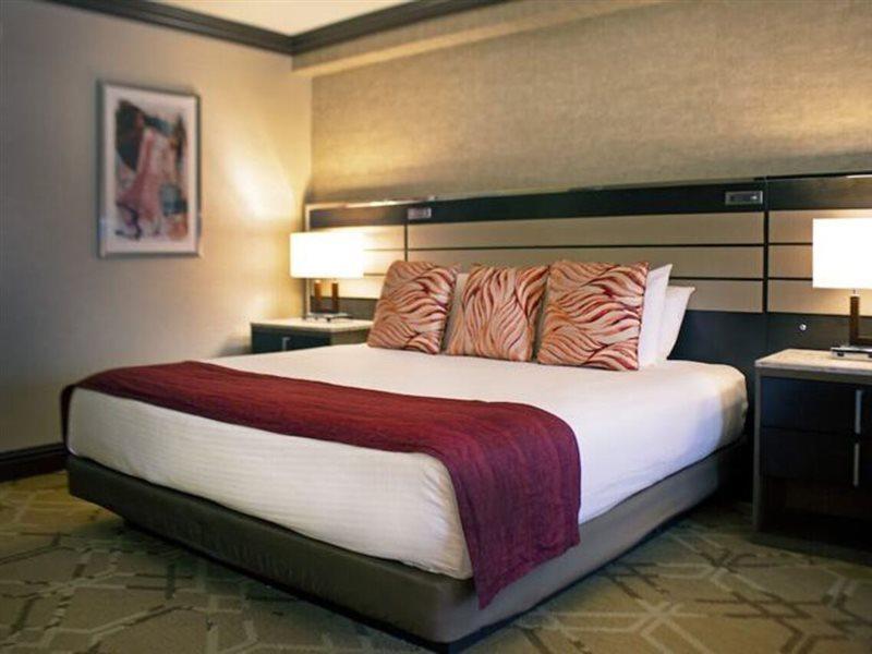 Ameristar Casino Hotel Канзас-Сіті Екстер'єр фото