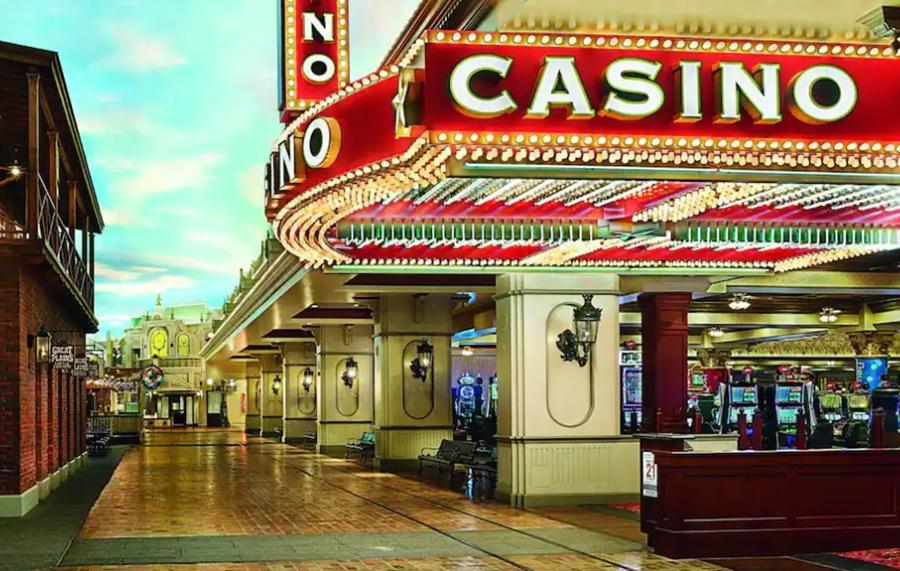 Ameristar Casino Hotel Канзас-Сіті Екстер'єр фото