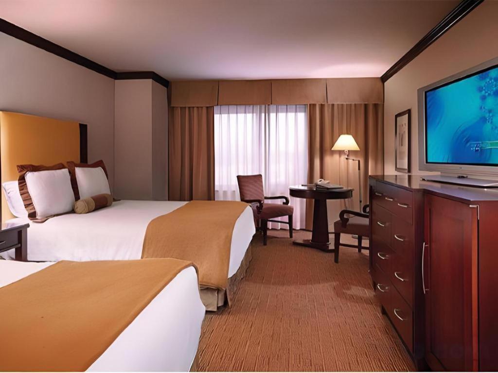 Ameristar Casino Hotel Канзас-Сіті Екстер'єр фото